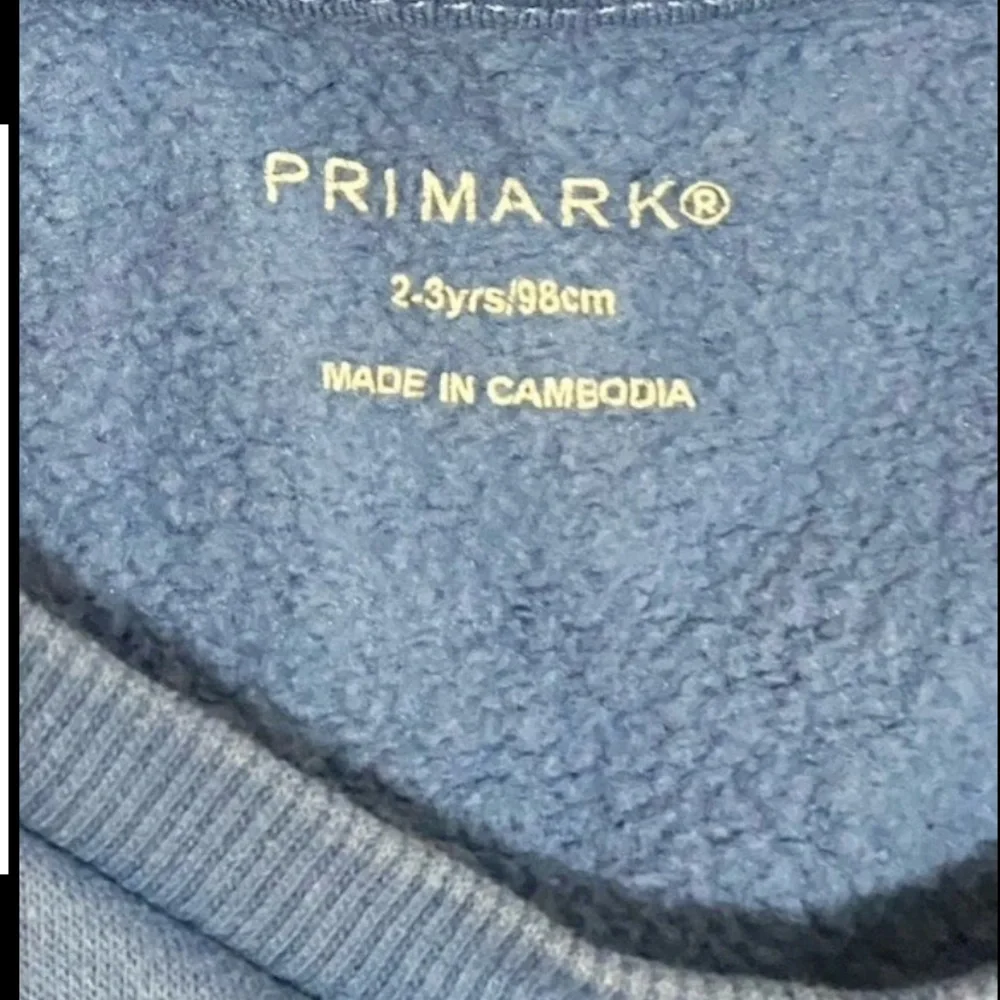 Primark Boys Size 2-3 Blue Plaid/Dinosaur Sweater & Cap Bundle